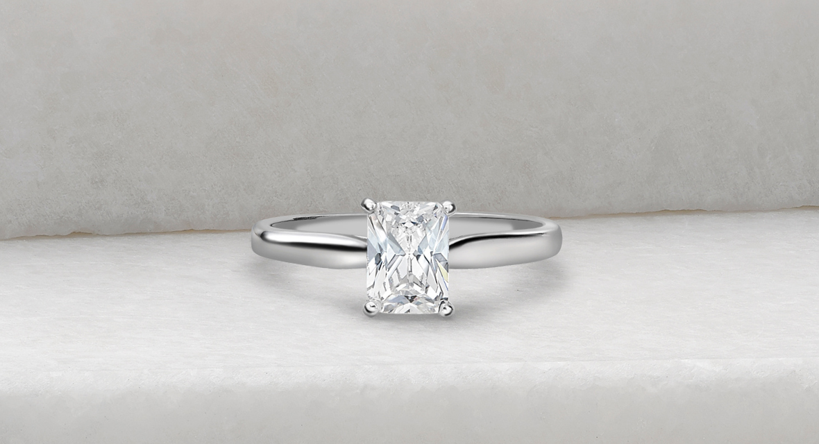 Category - Radiant Cut Engagement Rings